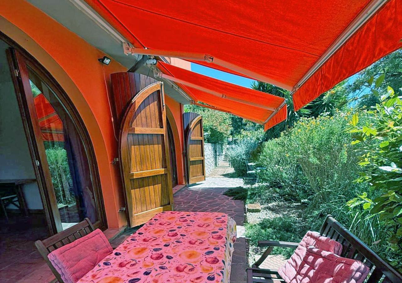 Casa Katia, Giuliana & Nami Ferienhaus Lacona
